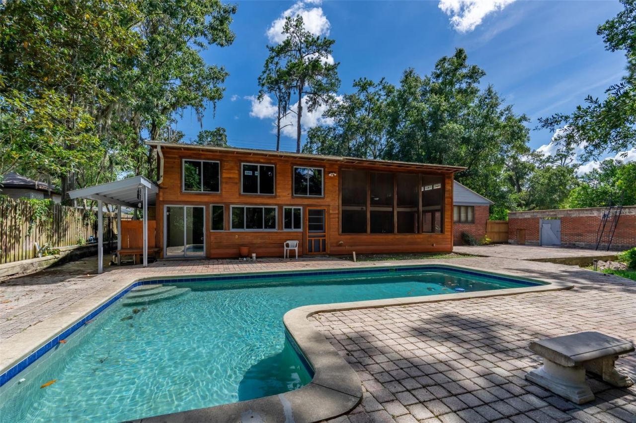 1636 NW 8th Avenue, Gainesville, FL 32603 Photo