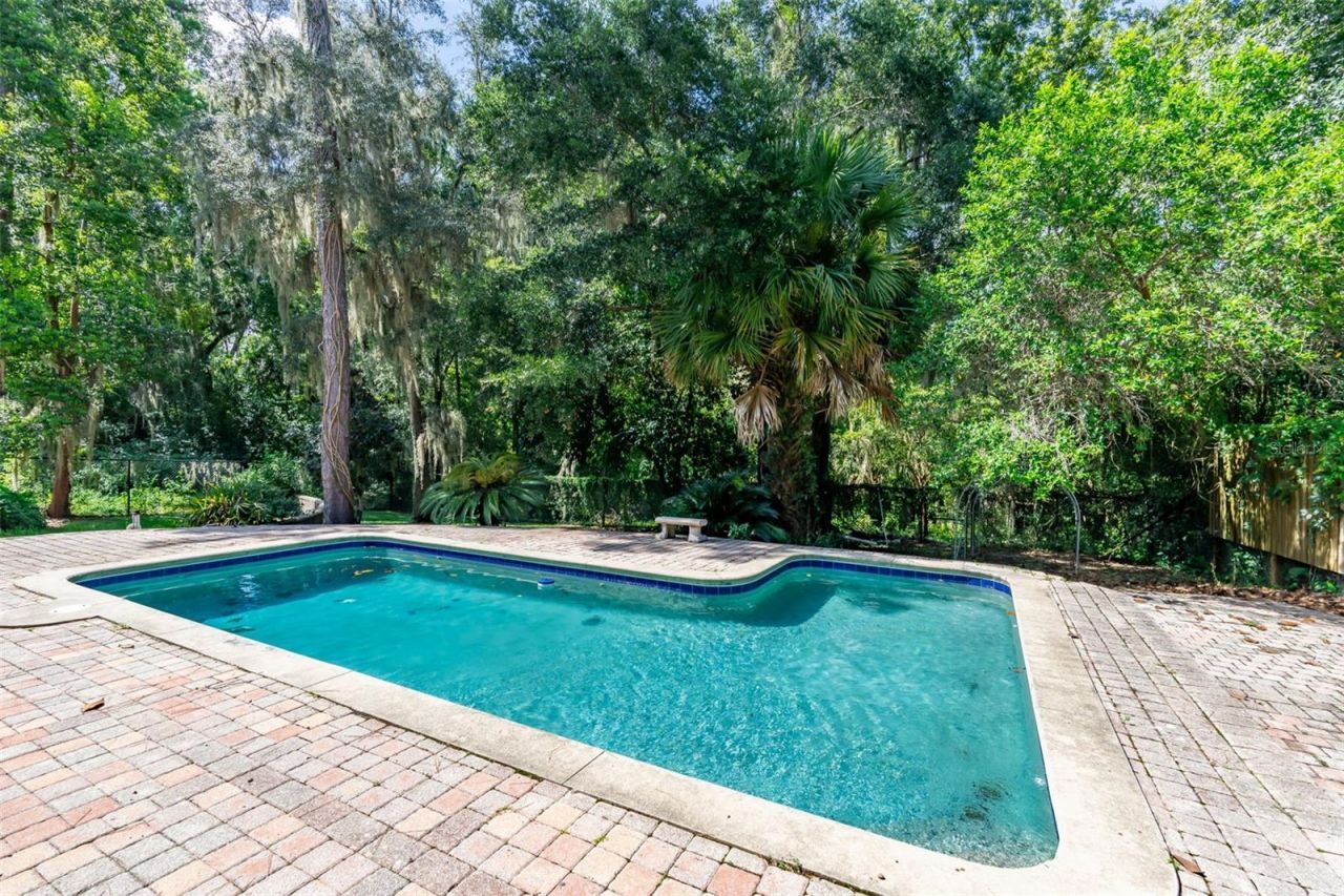 1636 NW 8th Avenue, Gainesville, FL 32603 Photo