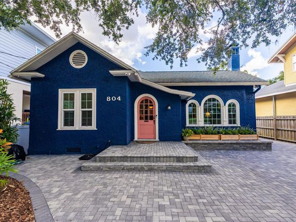 804 E HOLLYWOOD STREET, TAMPA, FL 33604