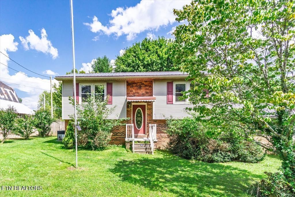 773 Dunbar Rd, Crossville, TN 38572 Main Photo