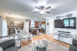 498 Stoney Field Drive photo 4