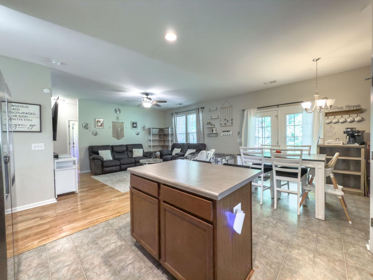 498 Stoney Field Drive Photo 8