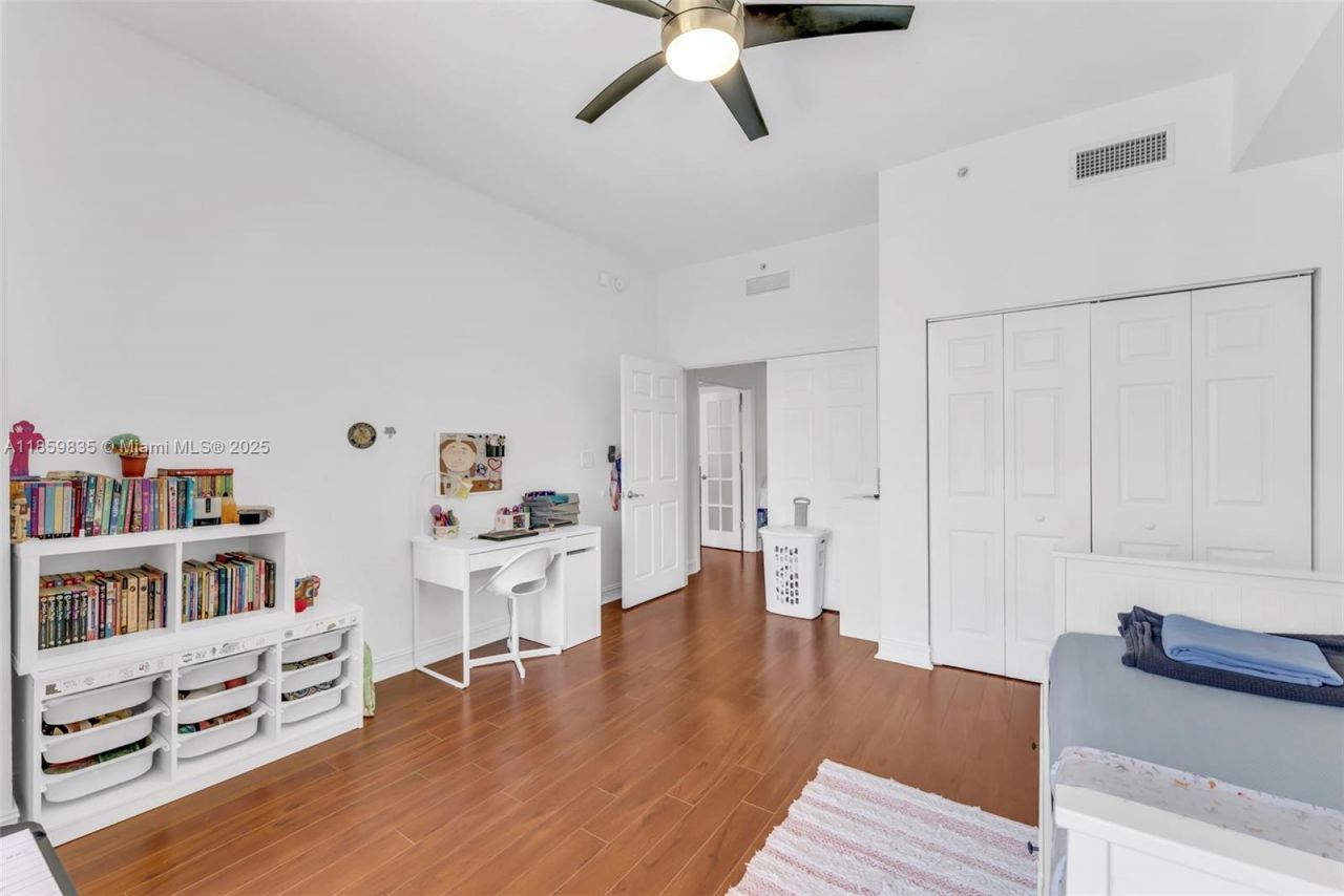 3001 NE 185th St, Unit 610, Aventura, FL 33180 Photo