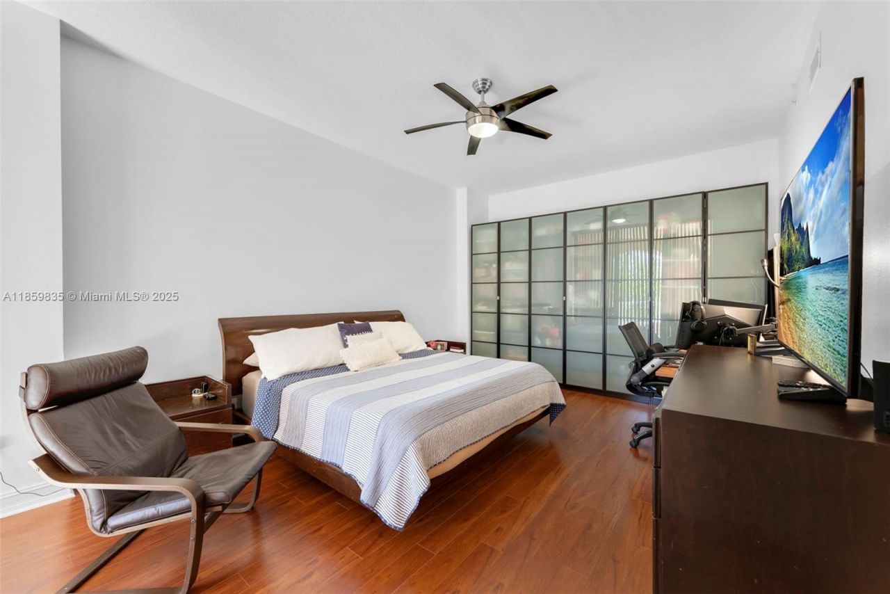 3001 NE 185th St, Unit 610, Aventura, FL 33180 Photo