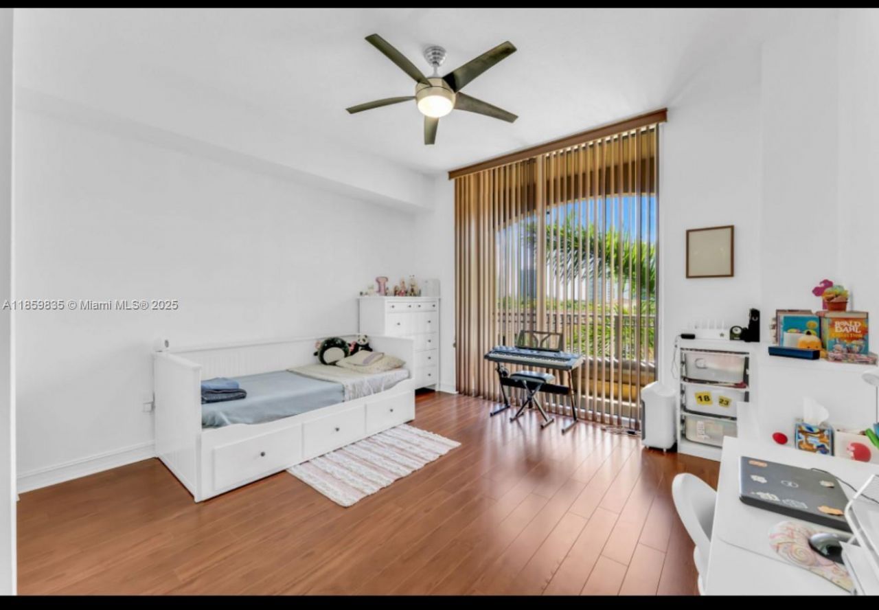 3001 NE 185th St, Unit 610, Aventura, FL 33180 Photo