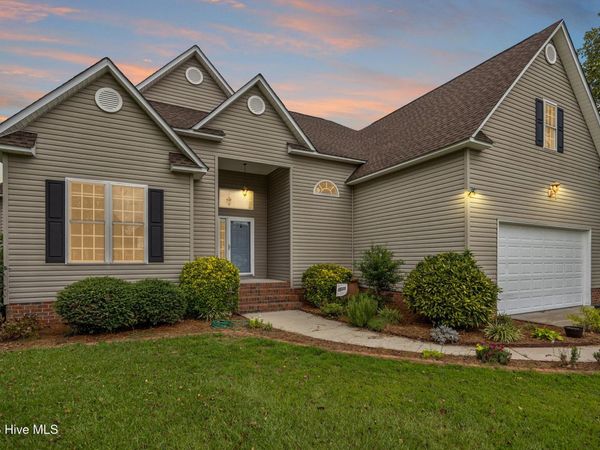 2616 Spring Creek Drive, Grimesland, NC 27837