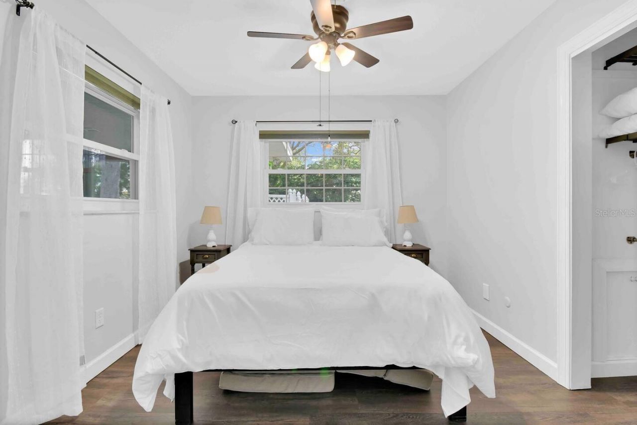863 Bay Breeze Terrace, Largo, FL 33770 Photo