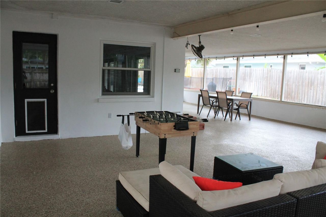 863 Bay Breeze Terrace, Largo, FL 33770 Photo