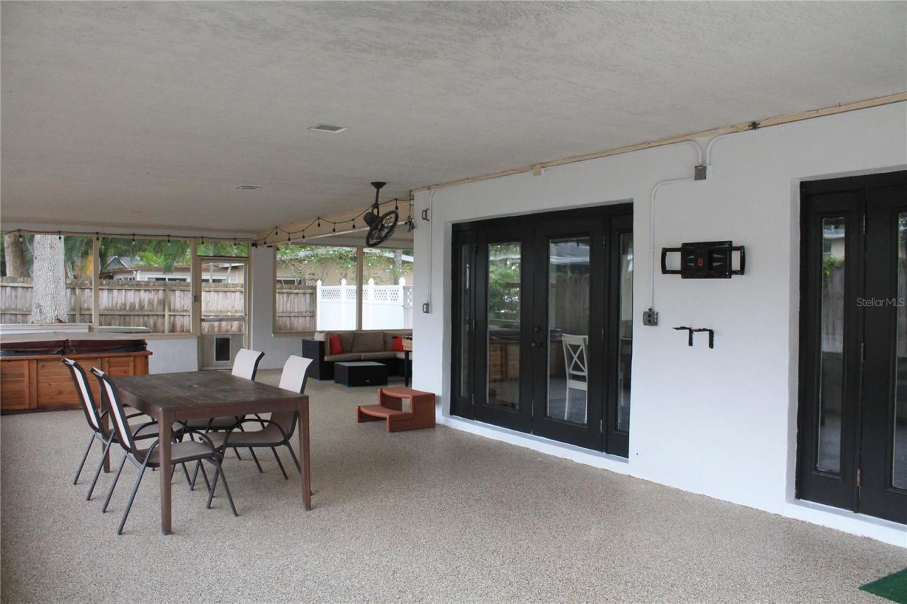 863 Bay Breeze Terrace, Largo, FL 33770 Photo