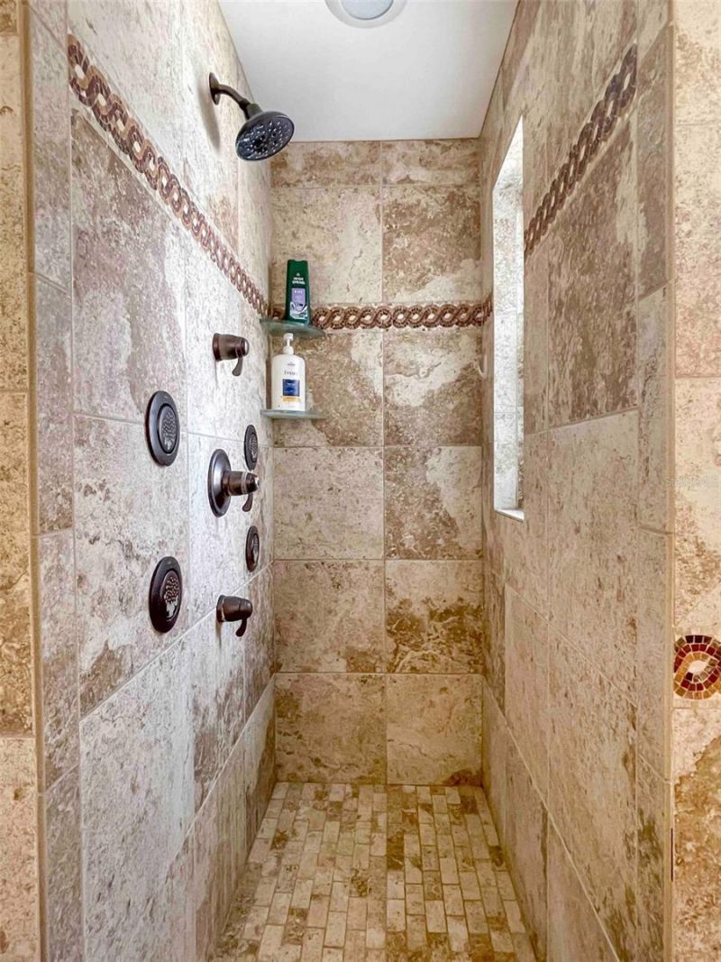 863 Bay Breeze Terrace, Largo, FL 33770 Photo