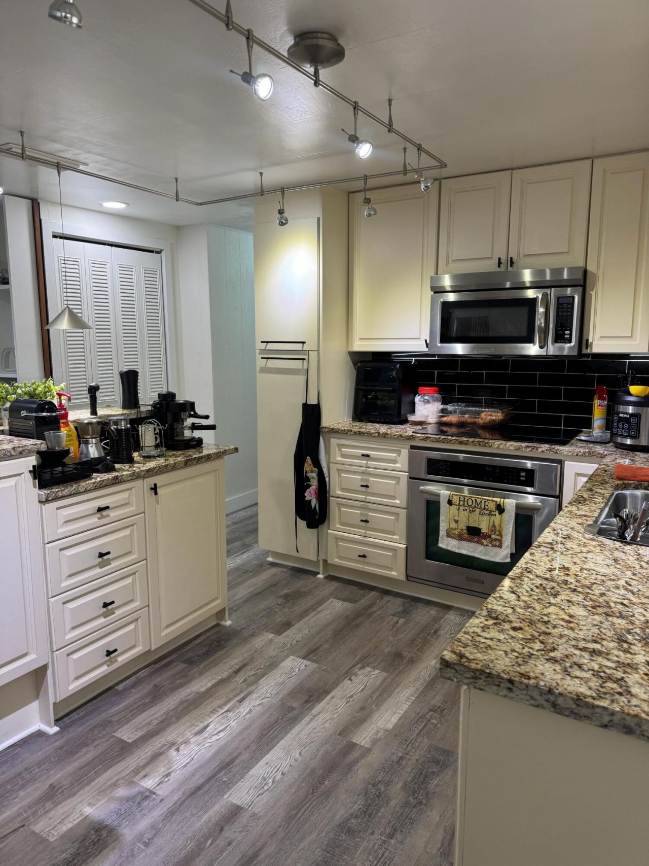 2555 Pga Blvd, Unit 18, Palm Beach Gardens, FL 33410 Photo