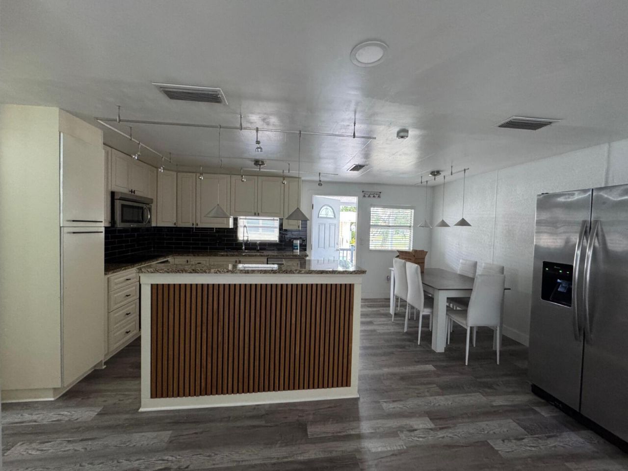 2555 Pga Blvd, Unit 18, Palm Beach Gardens, FL 33410 Photo