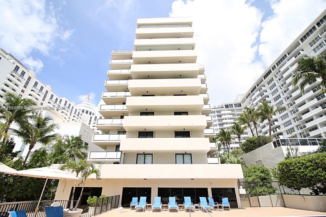 1621 Collins Ave, Unit 302, Miami Beach, FL 33139 Photo