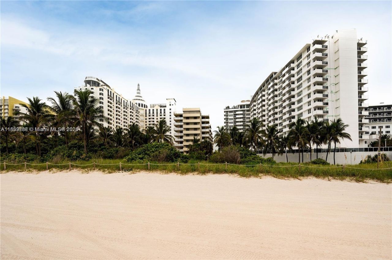 1621 Collins Ave, Unit 302, Miami Beach, FL 33139 Photo