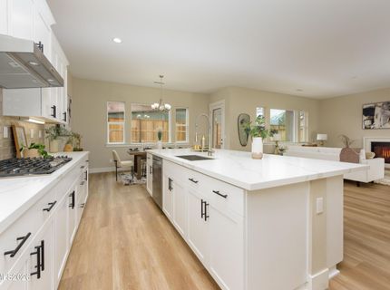 585 Sage Grouse Lp, Gardnerville, NV 89460 Photo