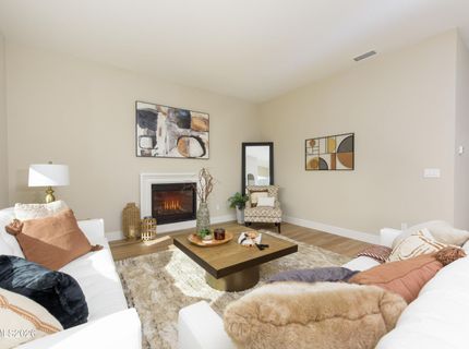 585 Sage Grouse Lp, Gardnerville, NV 89460 Photo