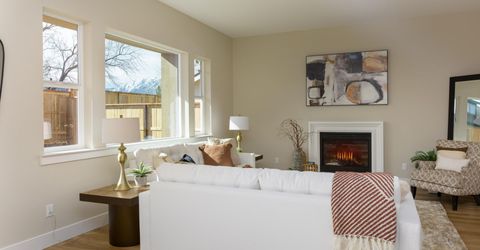 585 Sage Grouse Lp, Gardnerville, NV 89460 Photo