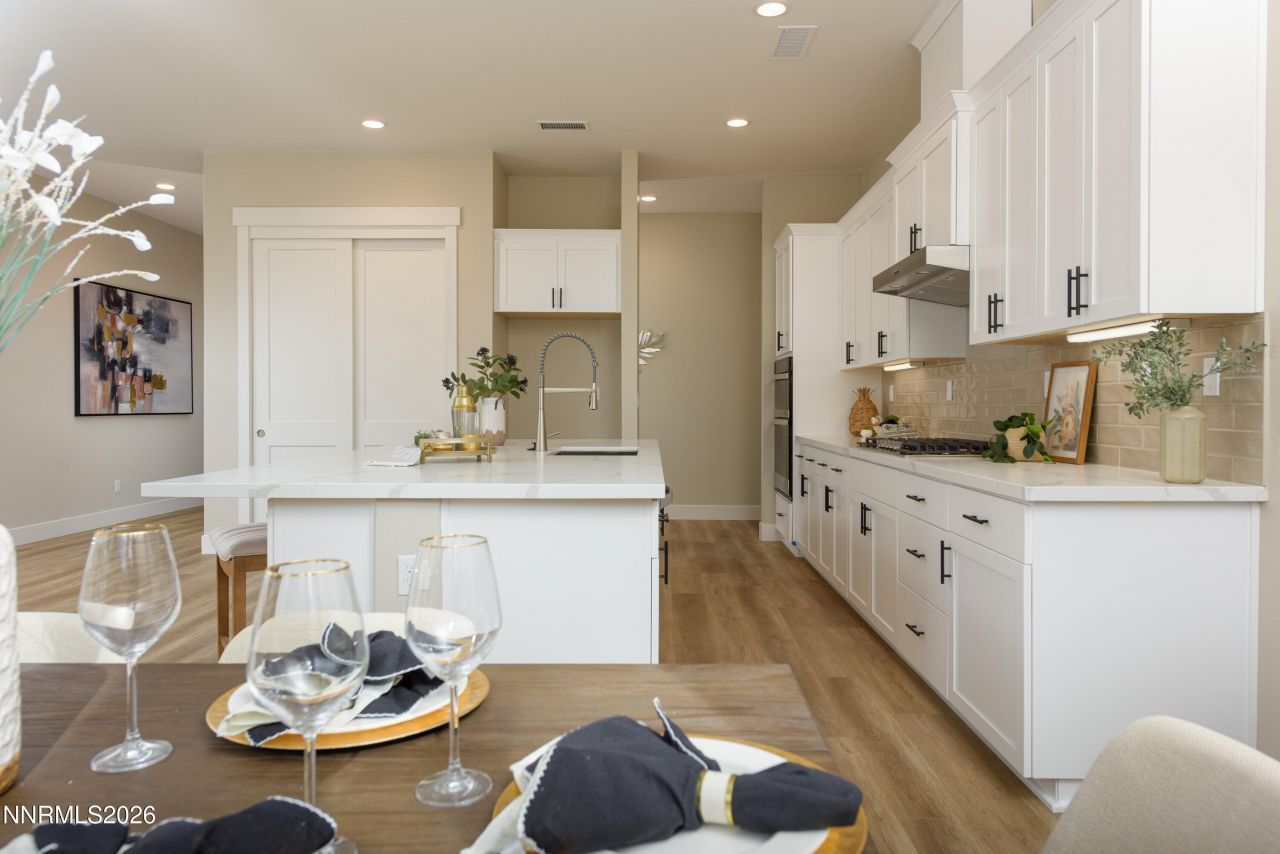 585 Sage Grouse Lp, Gardnerville, NV 89460 Photo