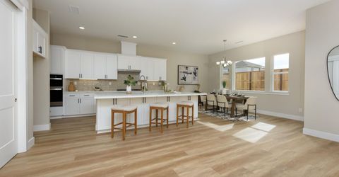 585 Sage Grouse Lp, Gardnerville, NV 89460 Photo