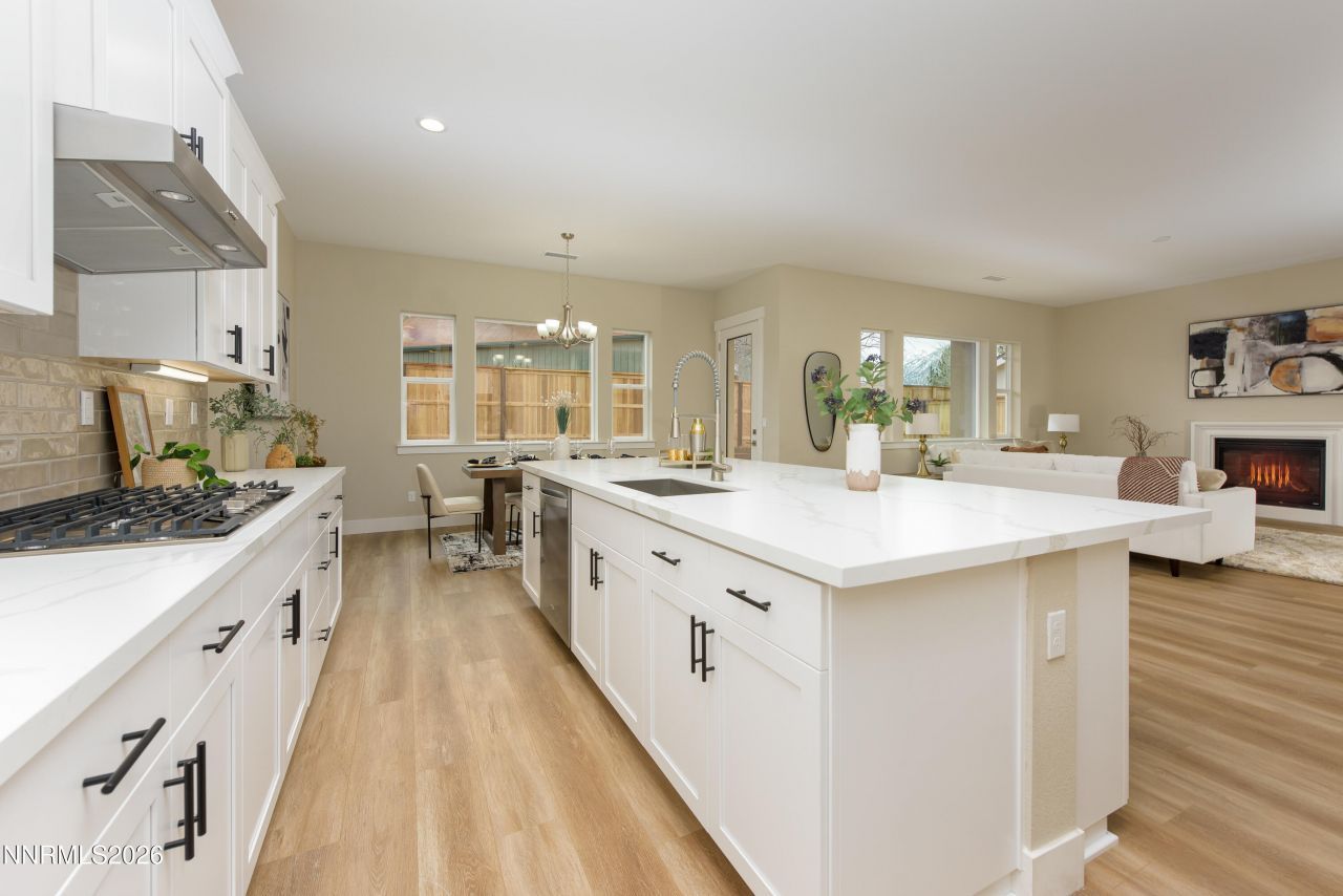 585 Sage Grouse Lp, Gardnerville, NV 89460 Photo