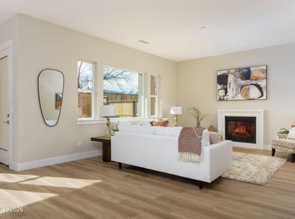 585 Sage Grouse Lp, Gardnerville, NV 89460 Photo