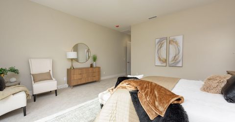 585 Sage Grouse Lp, Gardnerville, NV 89460 Photo