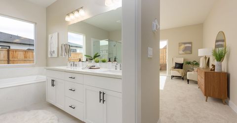 585 Sage Grouse Lp, Gardnerville, NV 89460 Photo