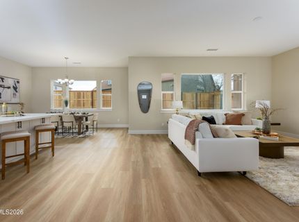 585 Sage Grouse Lp, Gardnerville, NV 89460 Photo