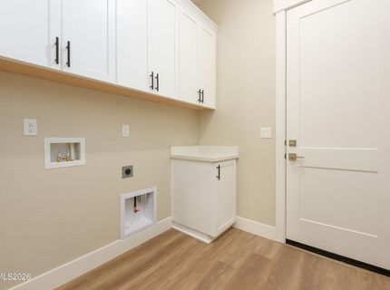 585 Sage Grouse Lp, Gardnerville, NV 89460 Photo