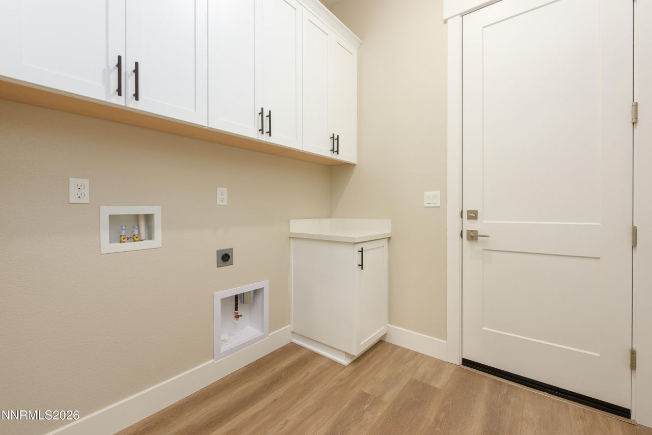 585 Sage Grouse Lp, Gardnerville, NV 89460 Photo