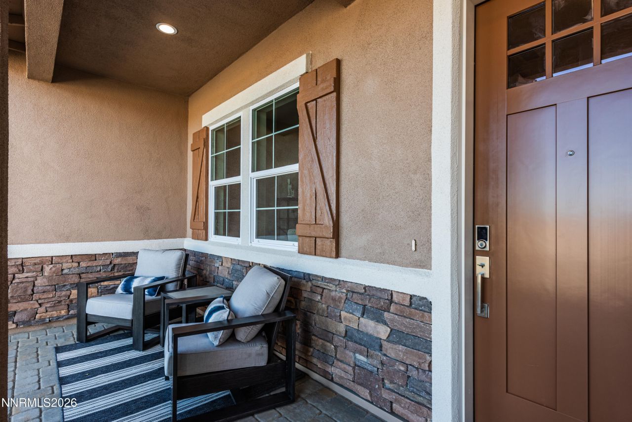 585 Sage Grouse Lp, Gardnerville, NV 89460 Photo