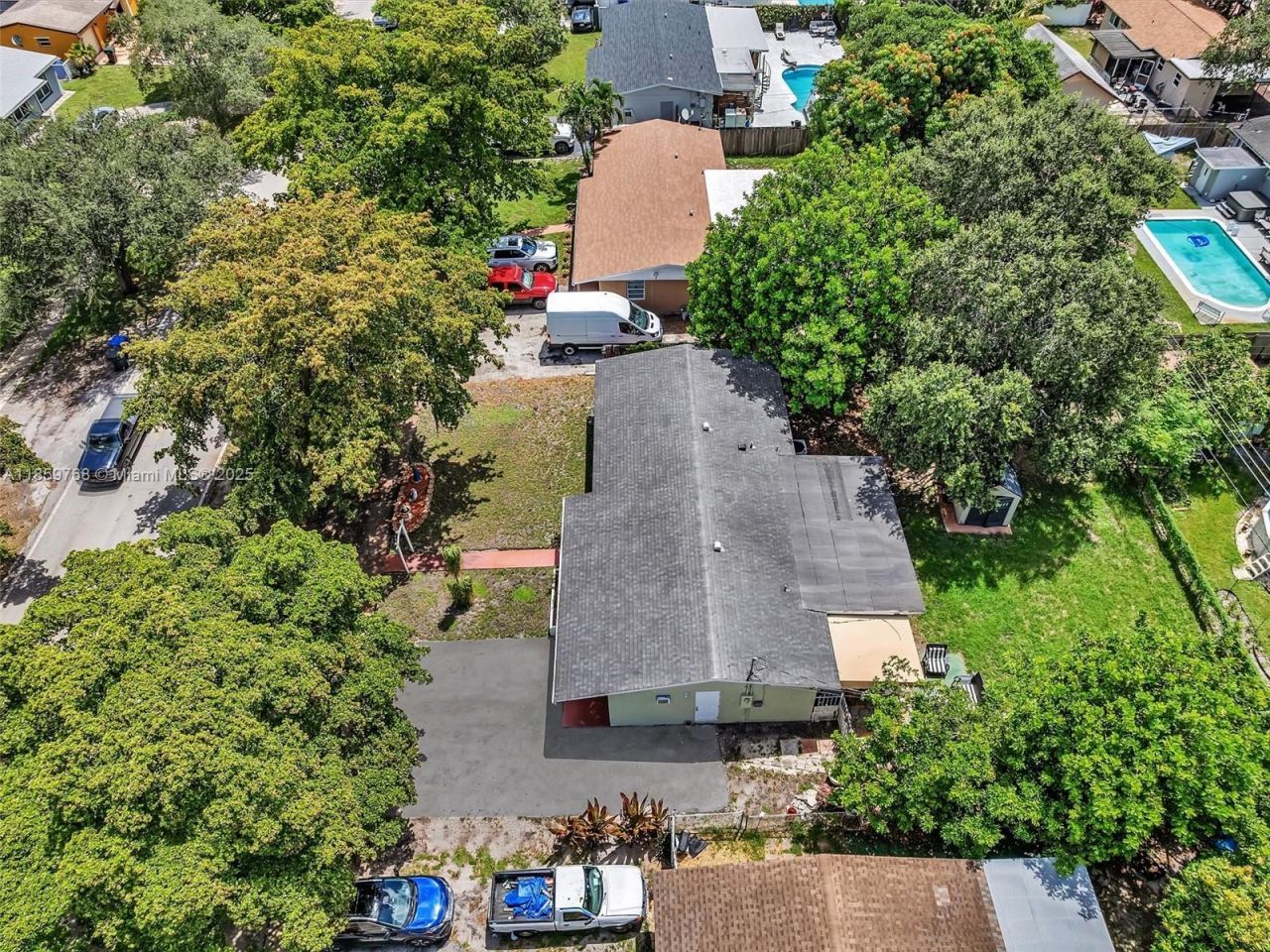 6472 Johnson St, Hollywood, FL 33024 Photo