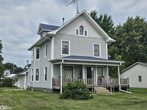 209 Locust Street, Williams, IA 50271