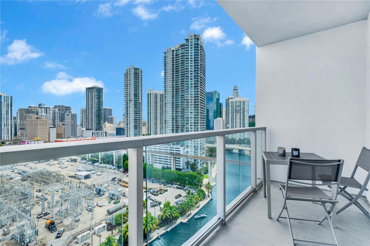 185 SW 7th St, Unit 1901, Miami, FL 33130 Photo