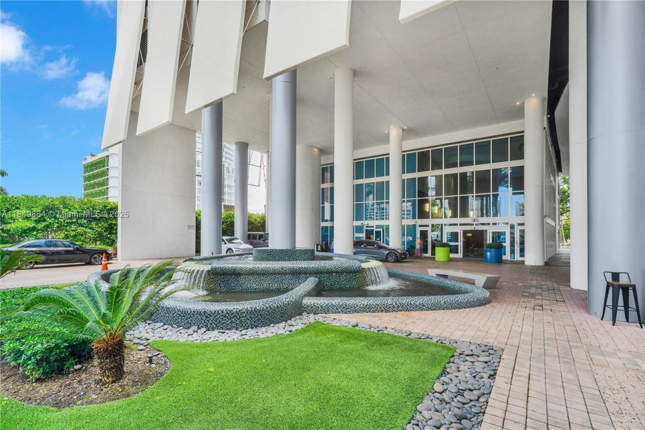 185 SW 7th St, Unit 1901, Miami, FL 33130 Photo