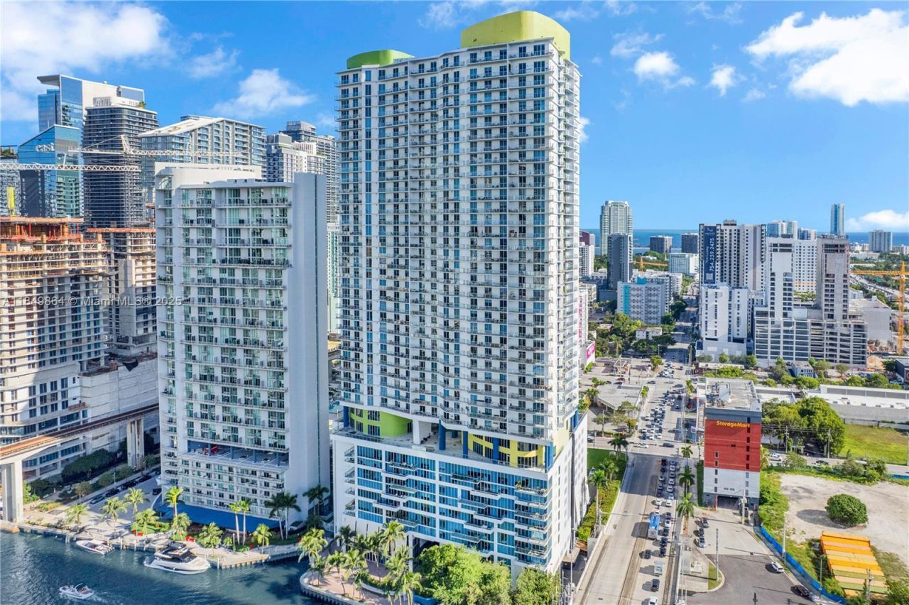 185 SW 7th St, Unit 1901, Miami, FL 33130 Photo