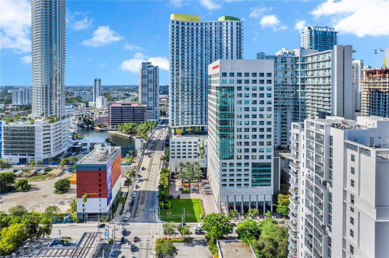 185 SW 7th St, Unit 1901, Miami, FL 33130 Photo