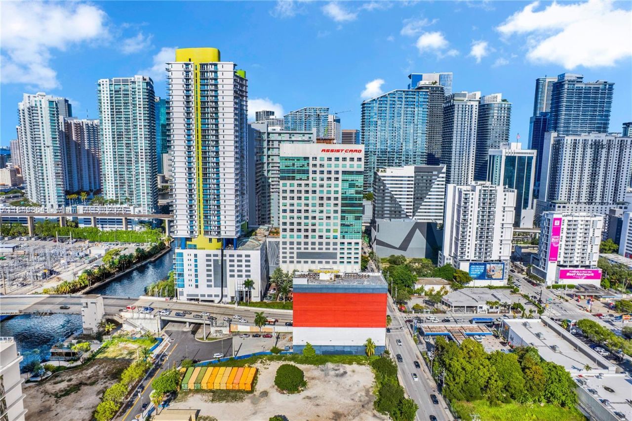 185 SW 7th St, Unit 1901, Miami, FL 33130 Photo