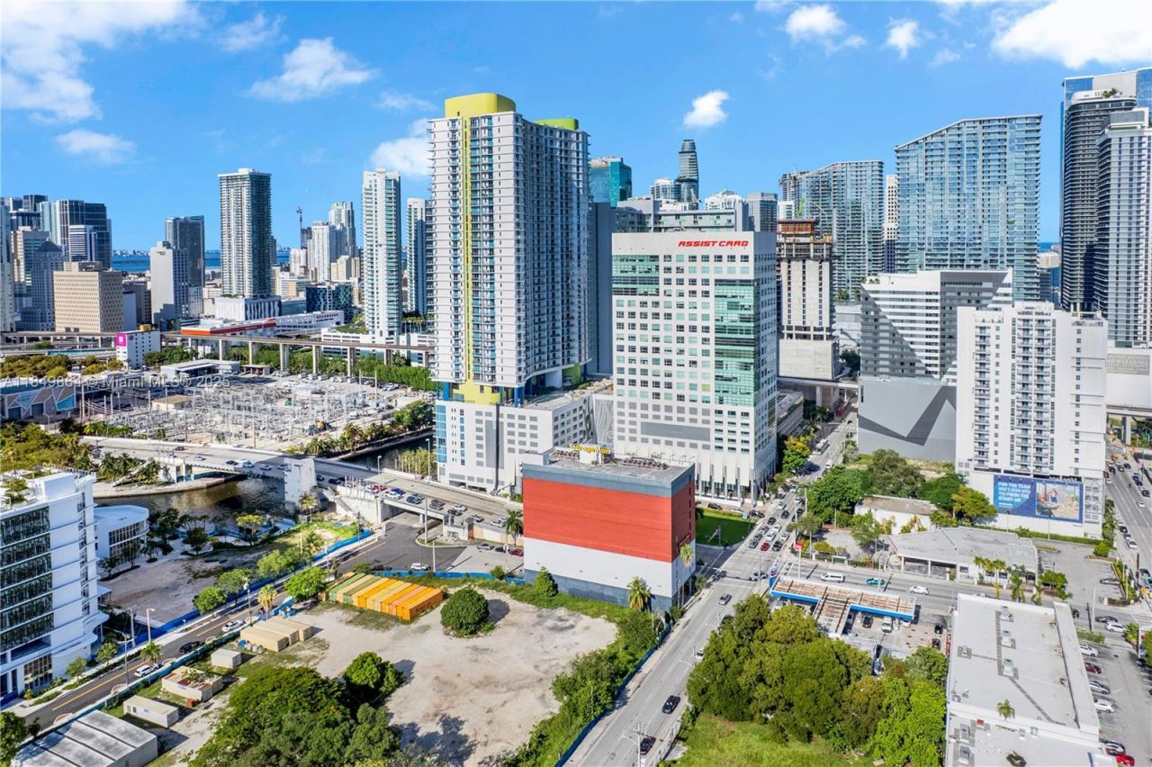 185 SW 7th St, Unit 1901, Miami, FL 33130 Photo