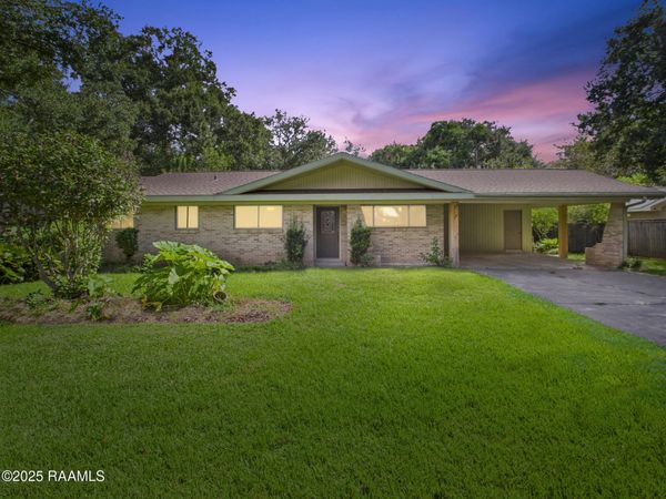 111 Kim Drive, Lafayette, LA 70503