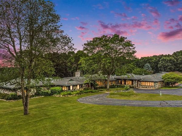 2250 E Dryden Road, Metamora Twp, MI 48455