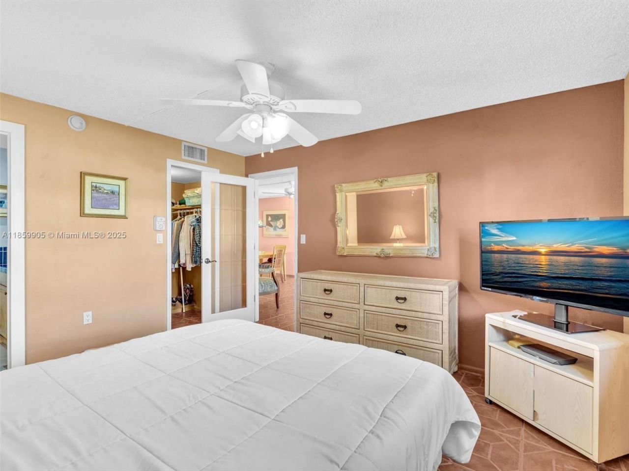 8020 N Sunrise Lakes Dr, Unit 110, Sunrise, FL 33322 Photo