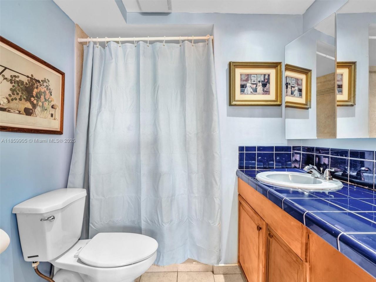 8020 N Sunrise Lakes Dr, Unit 110, Sunrise, FL 33322 Photo