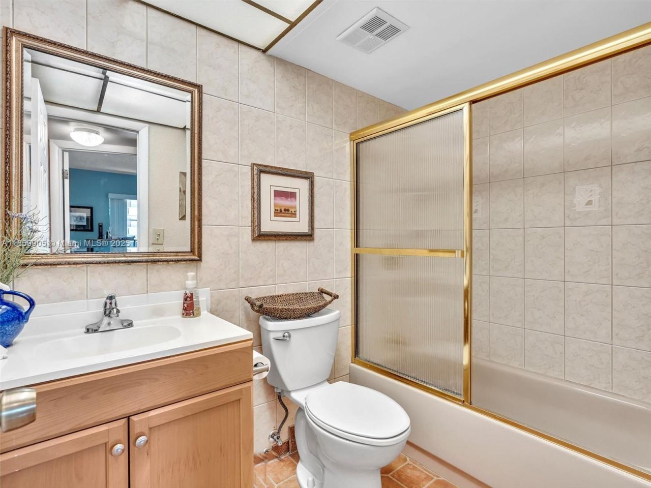 8020 N Sunrise Lakes Dr, Unit 110, Sunrise, FL 33322 Photo