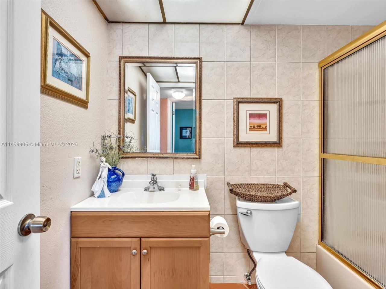 8020 N Sunrise Lakes Dr, Unit 110, Sunrise, FL 33322 Photo