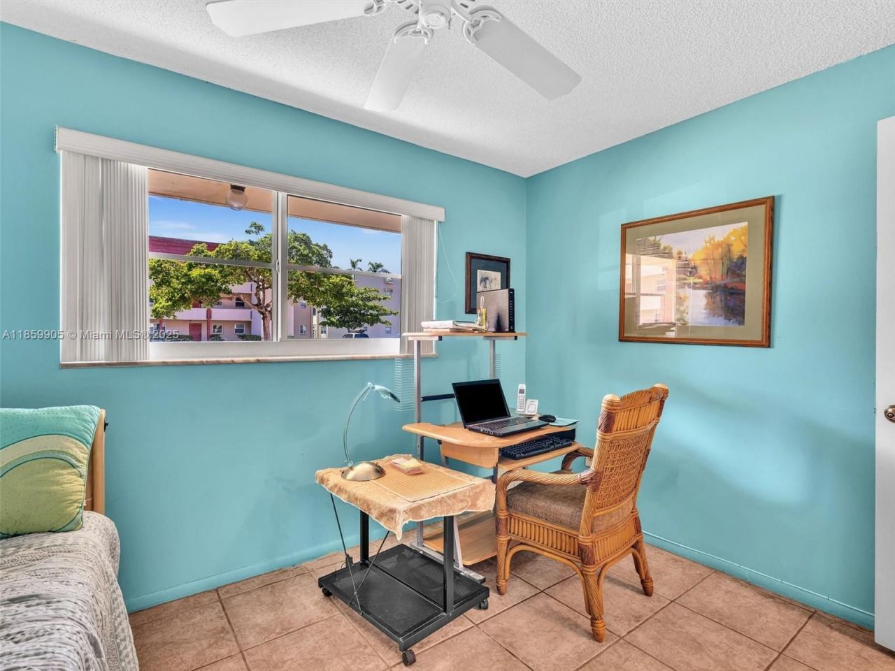 8020 N Sunrise Lakes Dr, Unit 110, Sunrise, FL 33322 Photo