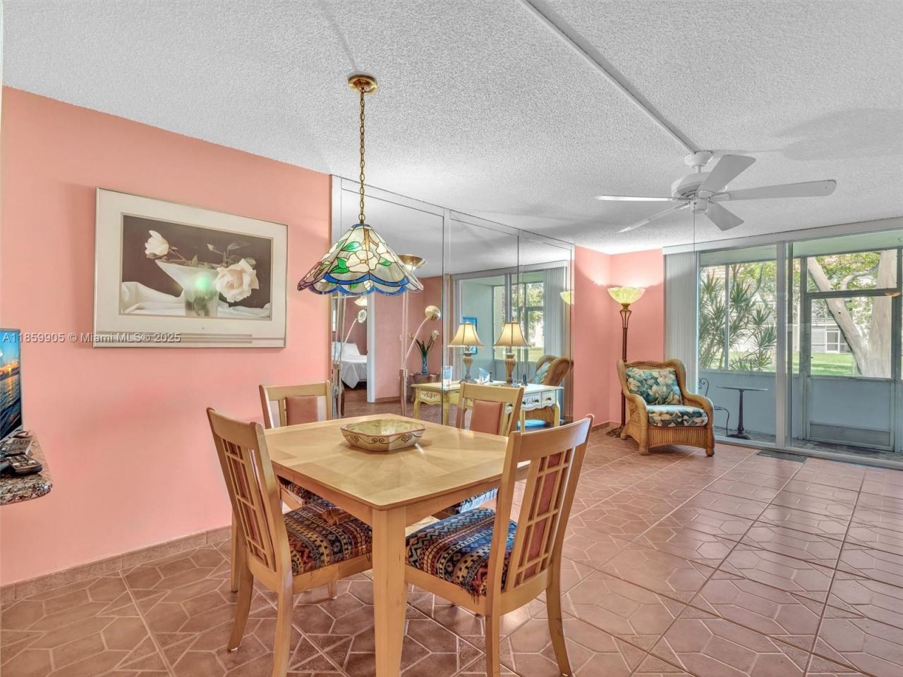 8020 N Sunrise Lakes Dr, Unit 110, Sunrise, FL 33322 Photo