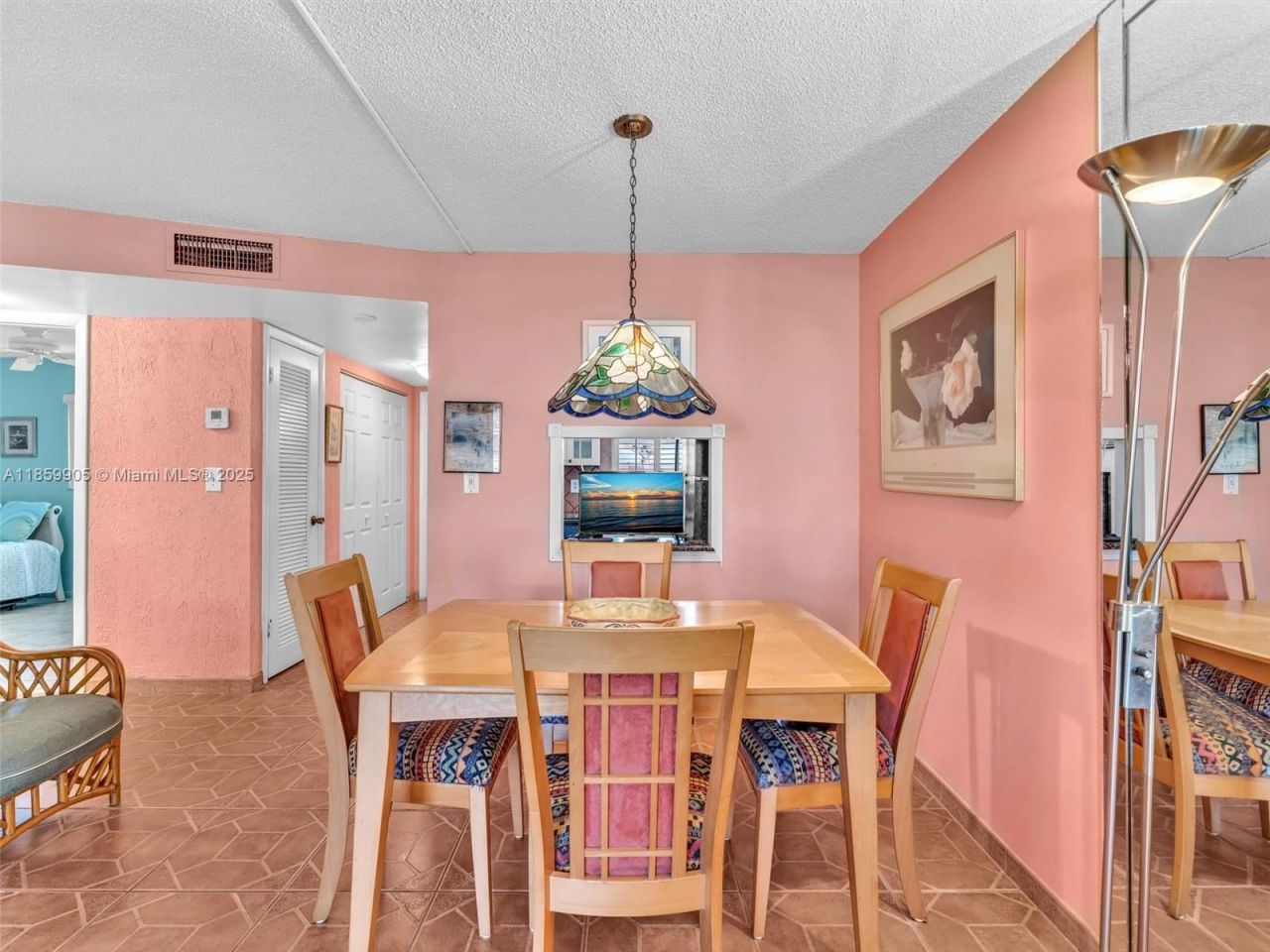 8020 N Sunrise Lakes Dr, Unit 110, Sunrise, FL 33322 Photo