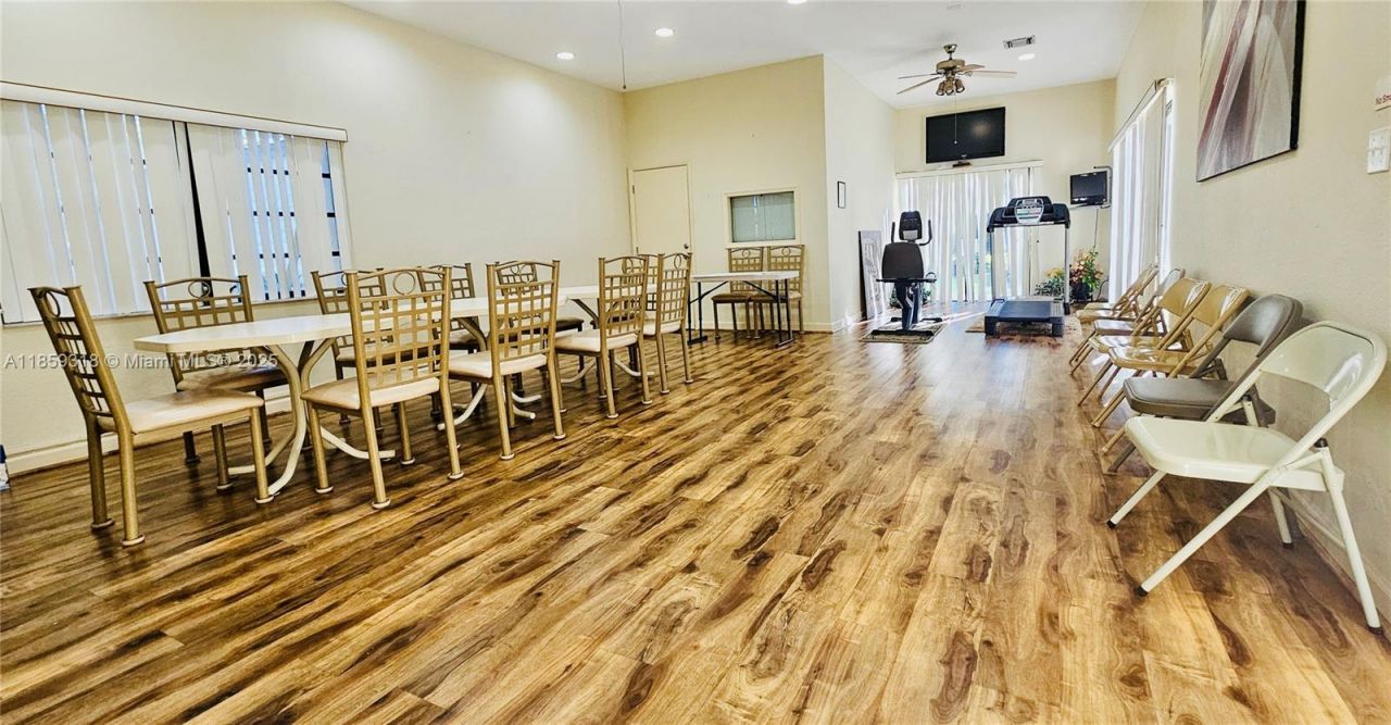 7515 NW 79th Ave, Unit 216, Tamarac, FL 33321 Photo