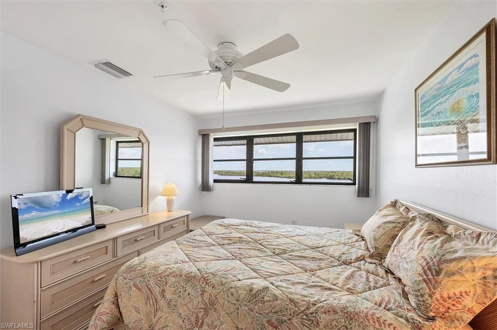 5391 Blue Crab Cir, Unit 5, Bokeelia, FL 33922 Photo